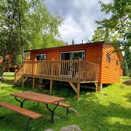 Lakeside 2 Bedroom Pelican Cabin On Kab